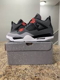 Jordan 4 Retro Infrared